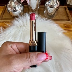 Loreal Colour Riche Intense Volume Matte 173